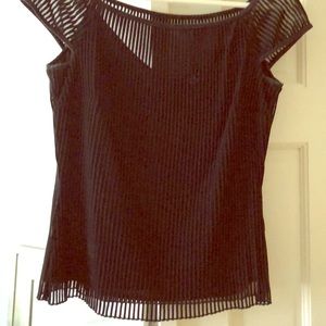 W by Worth Black Top